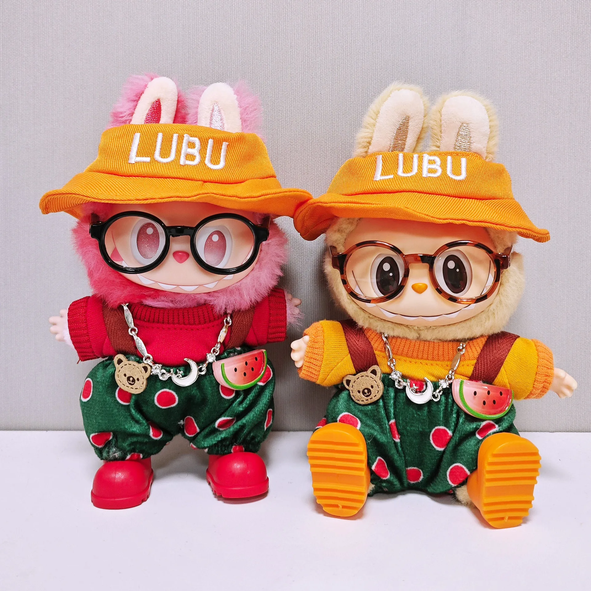 

Для Labubu Select Детская одежда 15 см - 17 см Оранжевая арбузная шляпа Комбинезон Комплект из шести предметов Универсальная одежда Labubu