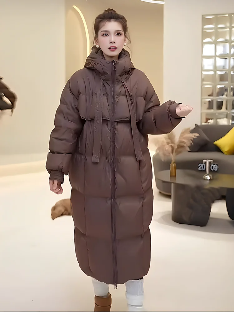 2024 Winter Gefütterter Daunenmantel für Damen, Trendiger Schicker Gürtel-Mantel in Midi-Länge, Gepolsterter Pendler-Mantel