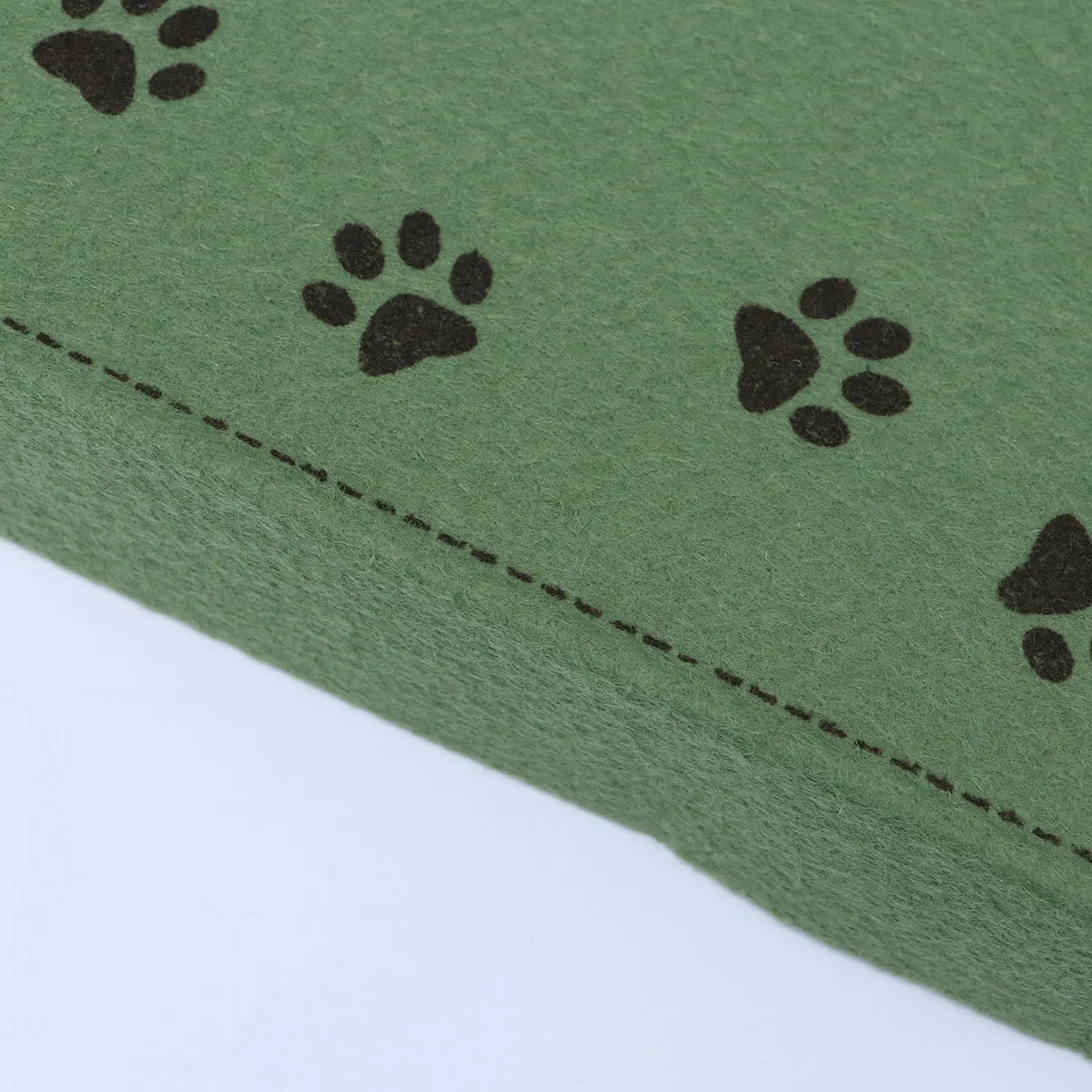 

1pcs Non-Slip Stair Treads Washable Cuttable Pvc Polyester Material Green Kitten Pattern Stair Mat For Home Use Comfortable