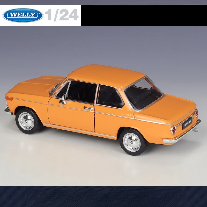 WELLY Simulatie 1:24 BMW 2002Ti Gegoten Legering Model Auto Speelgoed Collectible Ornament Miniatuur Voiture Vriendje Verjaardagscadeau