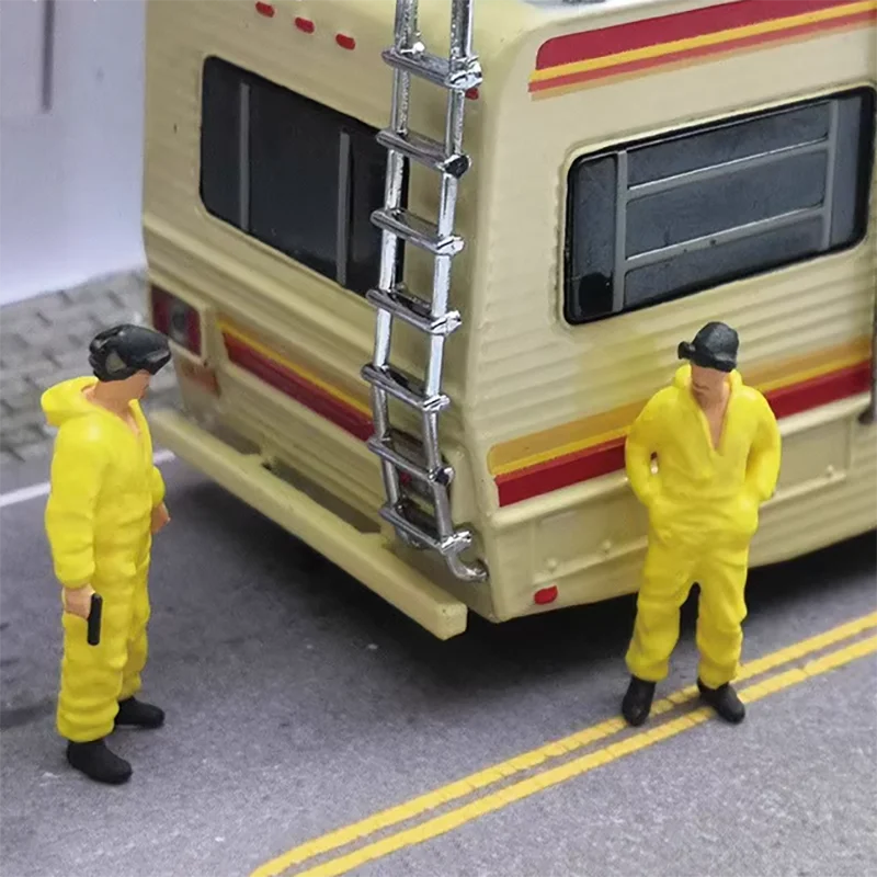 

RM 1:64 масштаб мини 3D желтая фигурка куклы из смолы, коллекция моделей, дисплей, модель автомобиля, аксессуары для сцены, игрушки «сделай сам», подарки