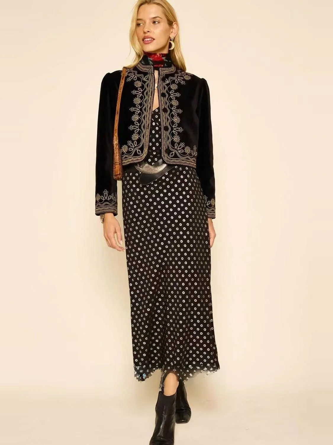 

Rixo August Exclusive Vintage Gold Tead Embroidery Single Button ort Straight Jaet Autumn Winter Commute Sle Cotton 00%