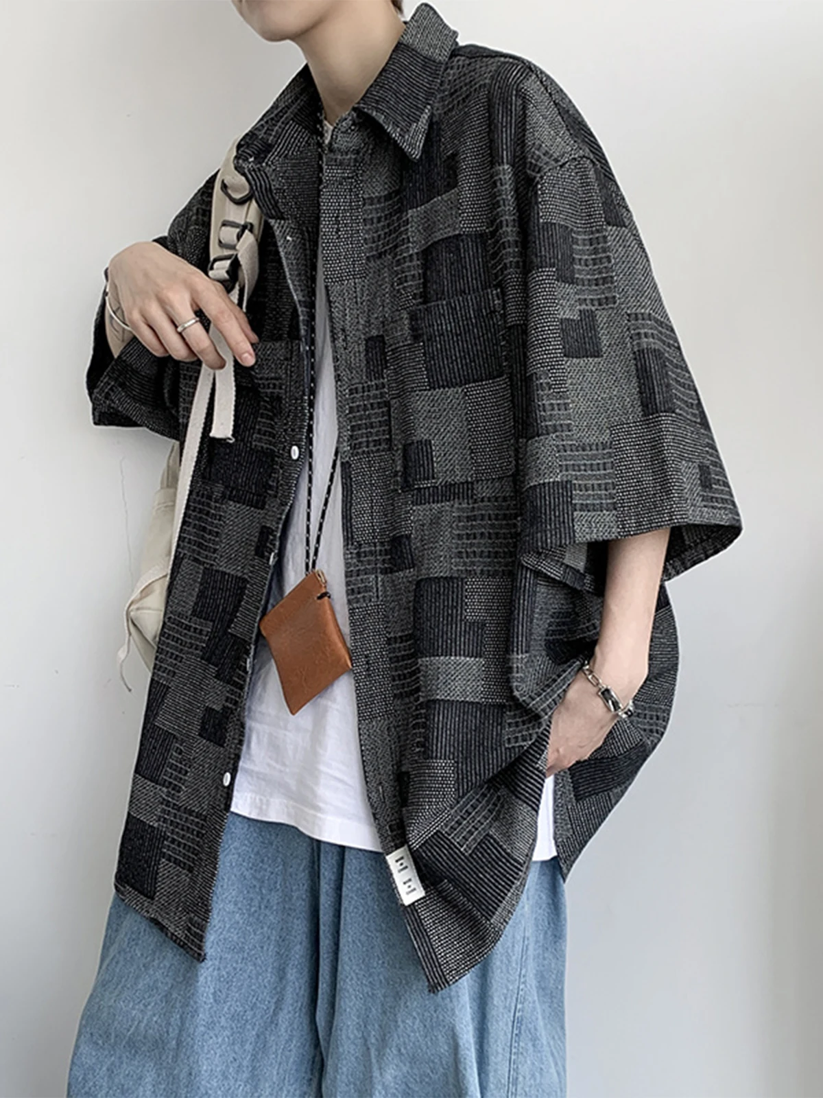 Retro Denim Short Sleeve Shirt Casual Thin Design Summer Half Sleeve Outerwear for Men And Women with Check Pattern