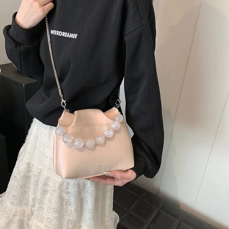 

2025 SS New Minimalist Beaded Bag Women Chain Crossbody Casual Elegant Commuter Handheld Shoulder Purse