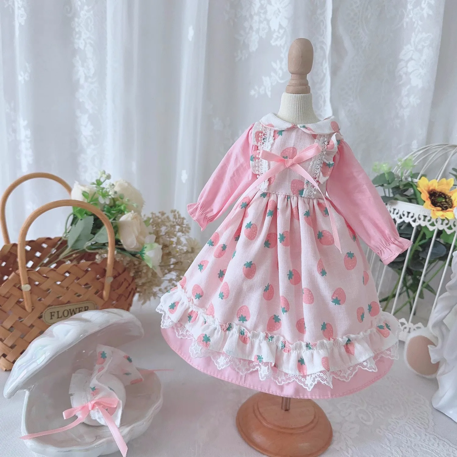 BJD Doll clothes suitable for 1/3 1/4 1/6 size pink doll collar strawberry long sleeve dress doll accessories