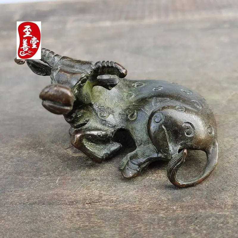 Retro Sitting on a buffalo ox Ornament Decoration Tea Pet Figurines Desk Decor Accessories