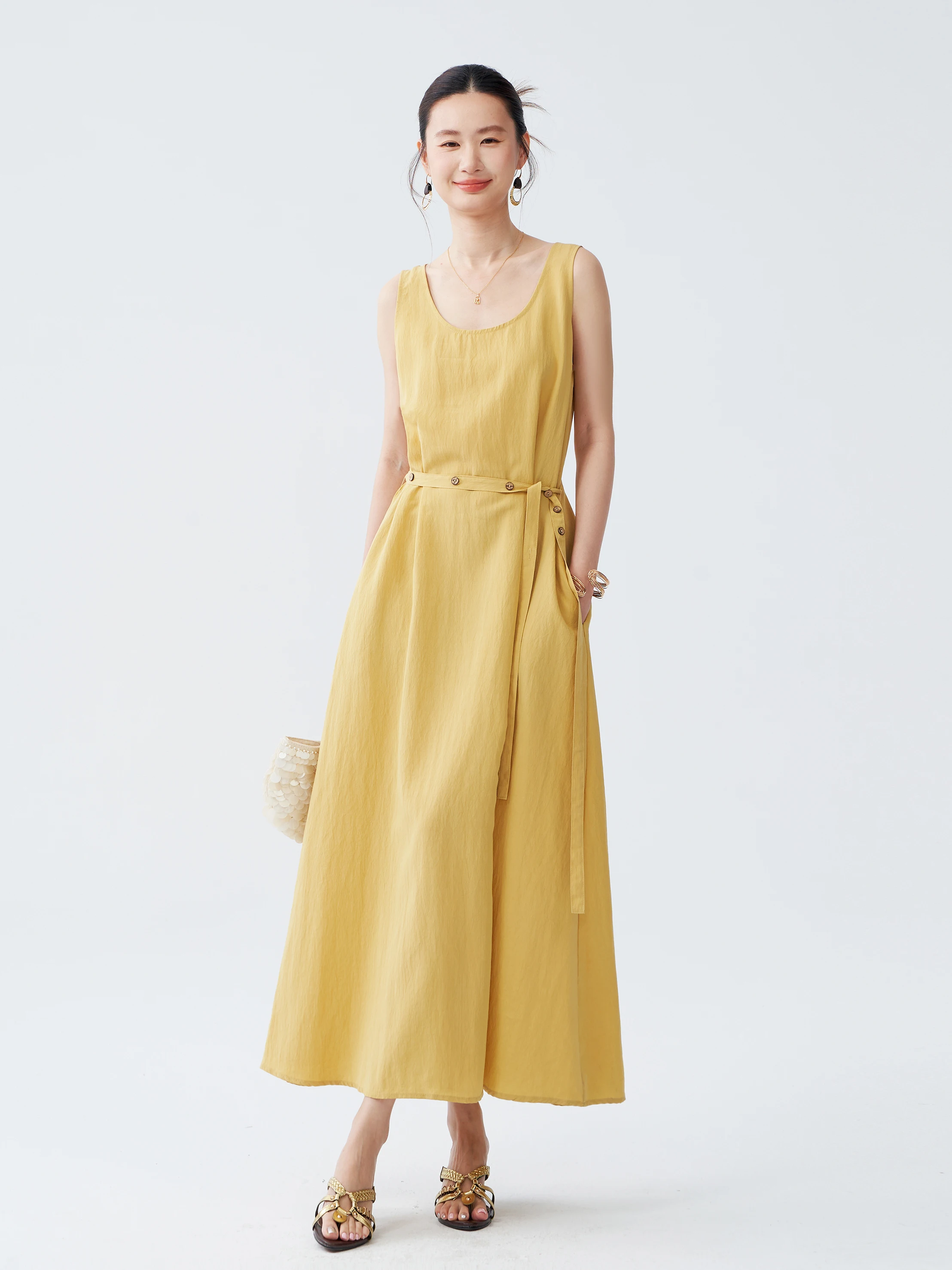 

Yellow Sleeveless U-Neck Dress Women's Summer Design Sense Waist-Cinching Elegant Style Vest Long Dress French Style Soft Pol...