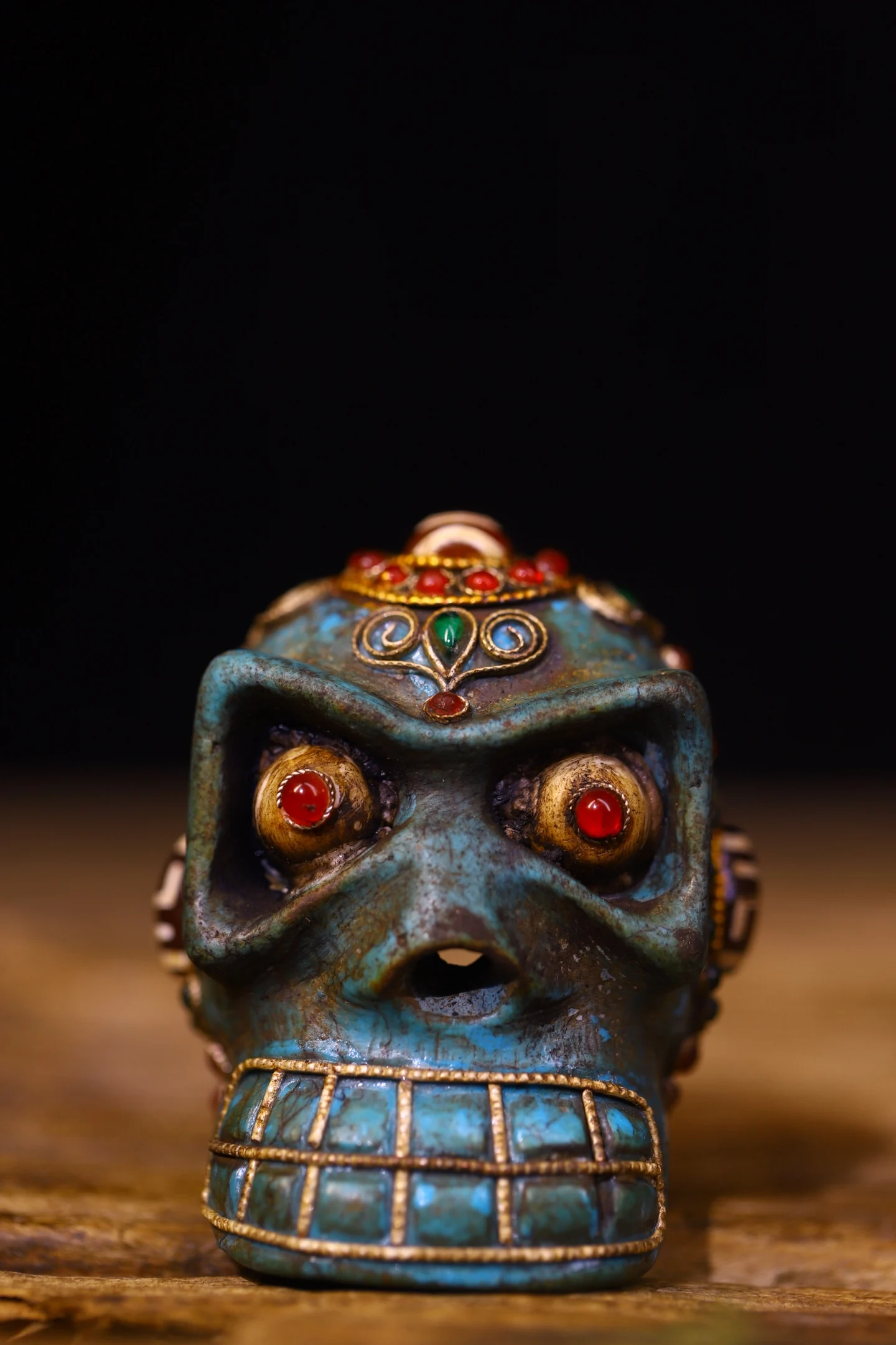 Turquoise Mosaic Gem gZi Beads Turquoise Corpse Forest Patriarch Skull Head Amulet Dharam Worship Hall Town house Exorcism