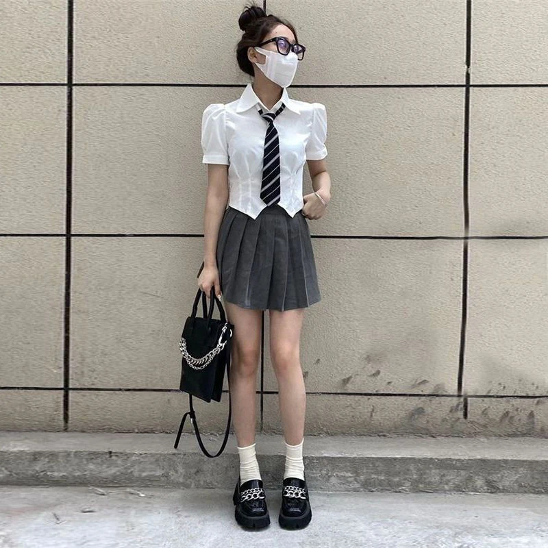 

Women's Short Sleeve Button Shirt Casual Collar Short Sleeve Button Top Puff Sleeve White Shirt Waist Sleeve Top