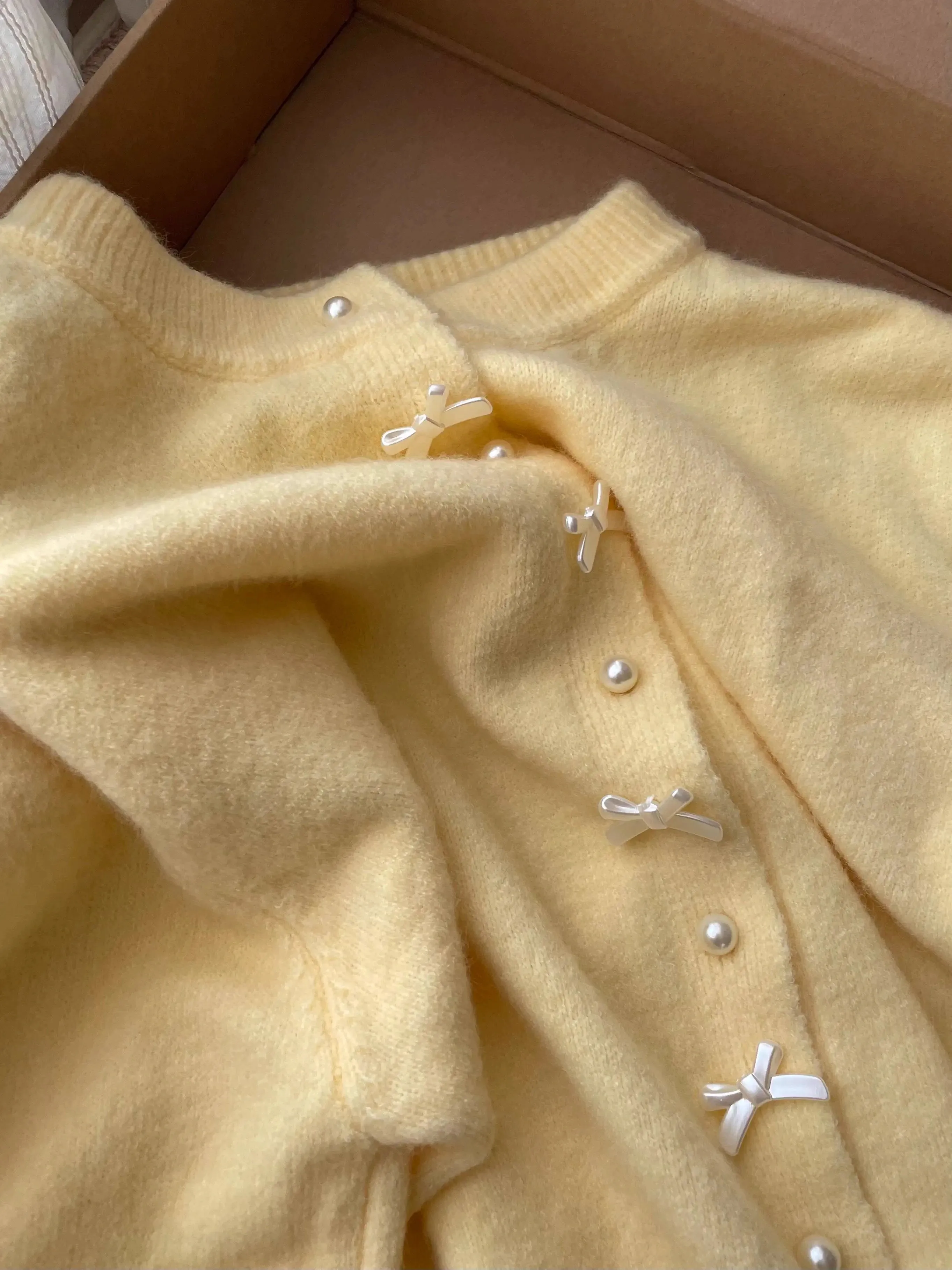 Women's Sweater Gentle Style Long Sleeve Pearl Button Top Spring Autumn New O-Neck Sweet Bow Yellow Knitted Cardigan Coat - Image 2