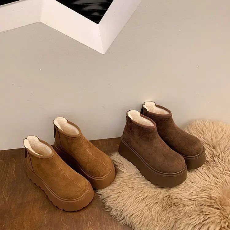 Bread shoes with plush insulation short boots snow boots fashionable short boots for women  winter cotton shoes for 2025