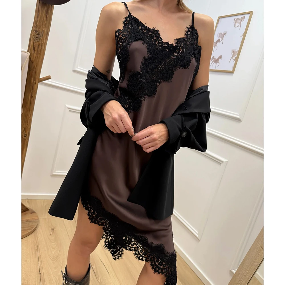 Frauen Sexy Satin Spitze Leibchen Mini Kleid Vintage Ästhetischen Ärmellose Spaghetti Strap Seide Cami Asymmetrische Slip Kleid