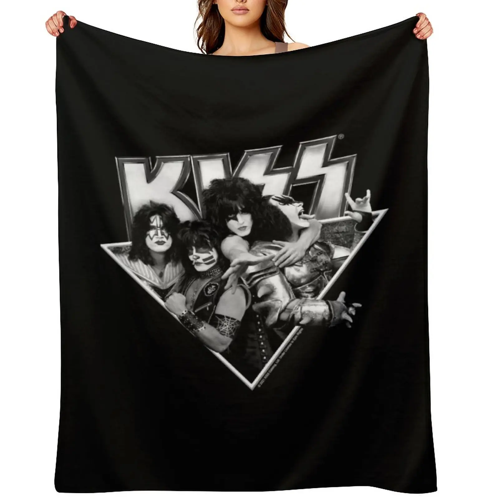 

KISS  The Band - Members Metal Triangle (Black and White) Throw Blanket Sofa Cute Luxury Thicken Blankets