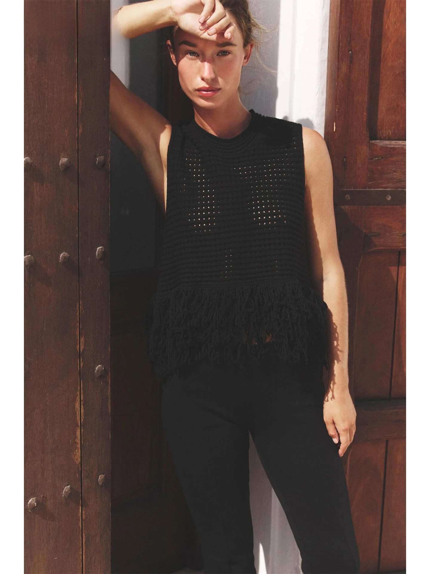 

ZAPRHA 2025 Autumn New Sweet Plaid Knitted Tassel round Ne Svel Vest Top 433027 Versatile Color Knitwear