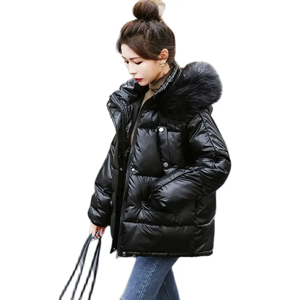 Short Down Jacket Female Winter Warm White Duck Down Big Fur Collar Bread Ladies Glossy Washable Hooded Coat Female Tide.