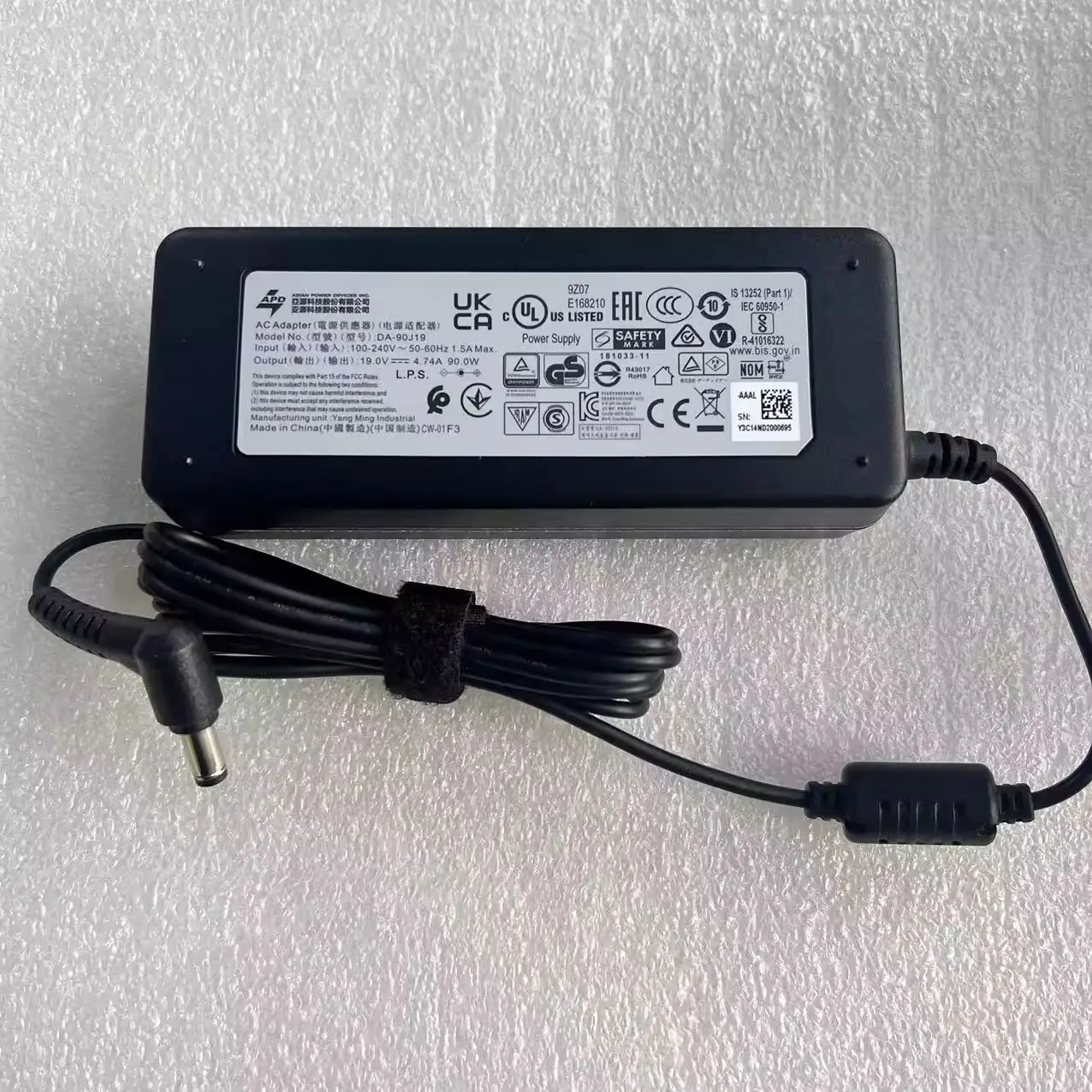 

Original NB-90A19 DA-90J19 DA-90C19 19V 4.74A 90W APD AC Adapter for Western Digital WD PR4100 NAS PR-4100 NAS MY CLOUD EX4100