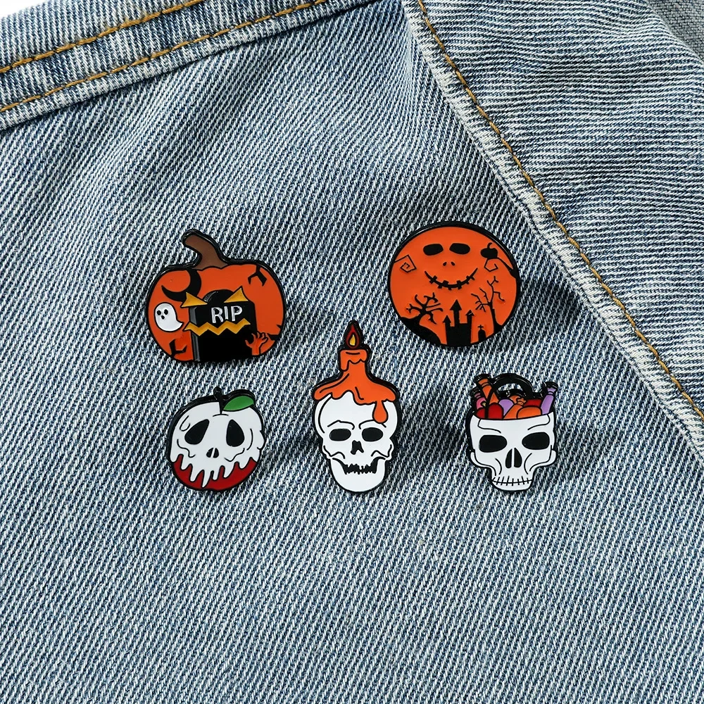 

Cartoon Personality Funny Halloween Pumpkin Skeleton Brooch Enamel Dark Creative Skull Ghost Badge Metal Backpack Clothes Pins