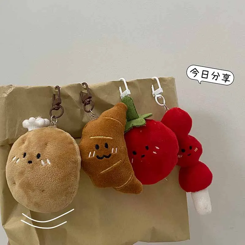 Japanse schattige voedsel spelen pluche pop sleutelhanger leuk brood aardappel tomaat levensechte pluche pop hanger sleutelhanger creatieve kindercadeau