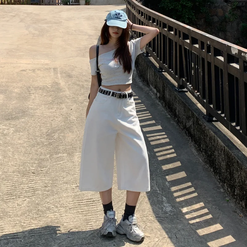 American Retro High Waist Loose Wide-leg Pants Spring and Summer Straight Cropped Jeans Women's Shorts.