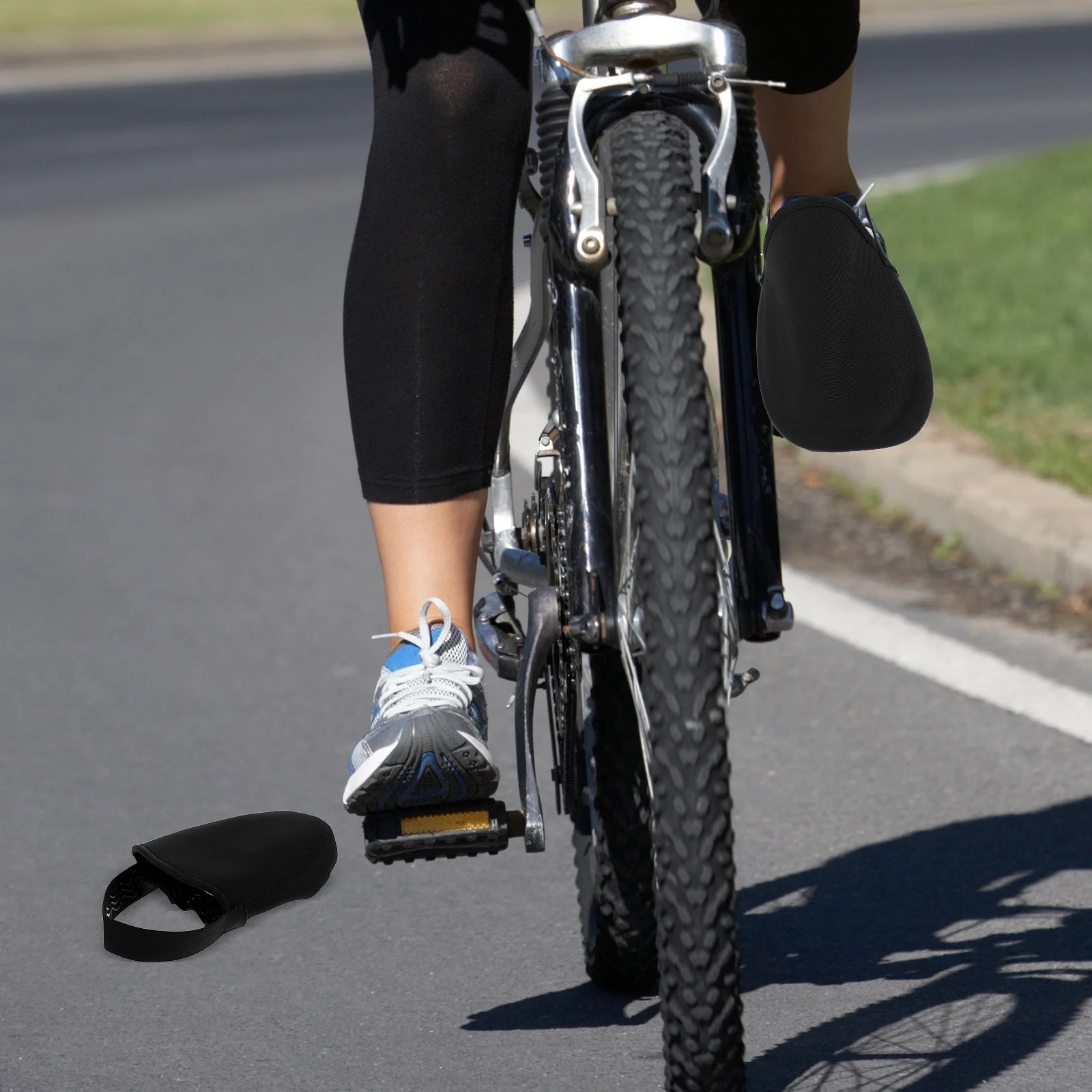 

1Pair Cycling Shoe Covers Winter Windproof Insulated Half Sole Overshoes for Mountain Bike Outdoor Riding Anti-Slip Size S 41-47