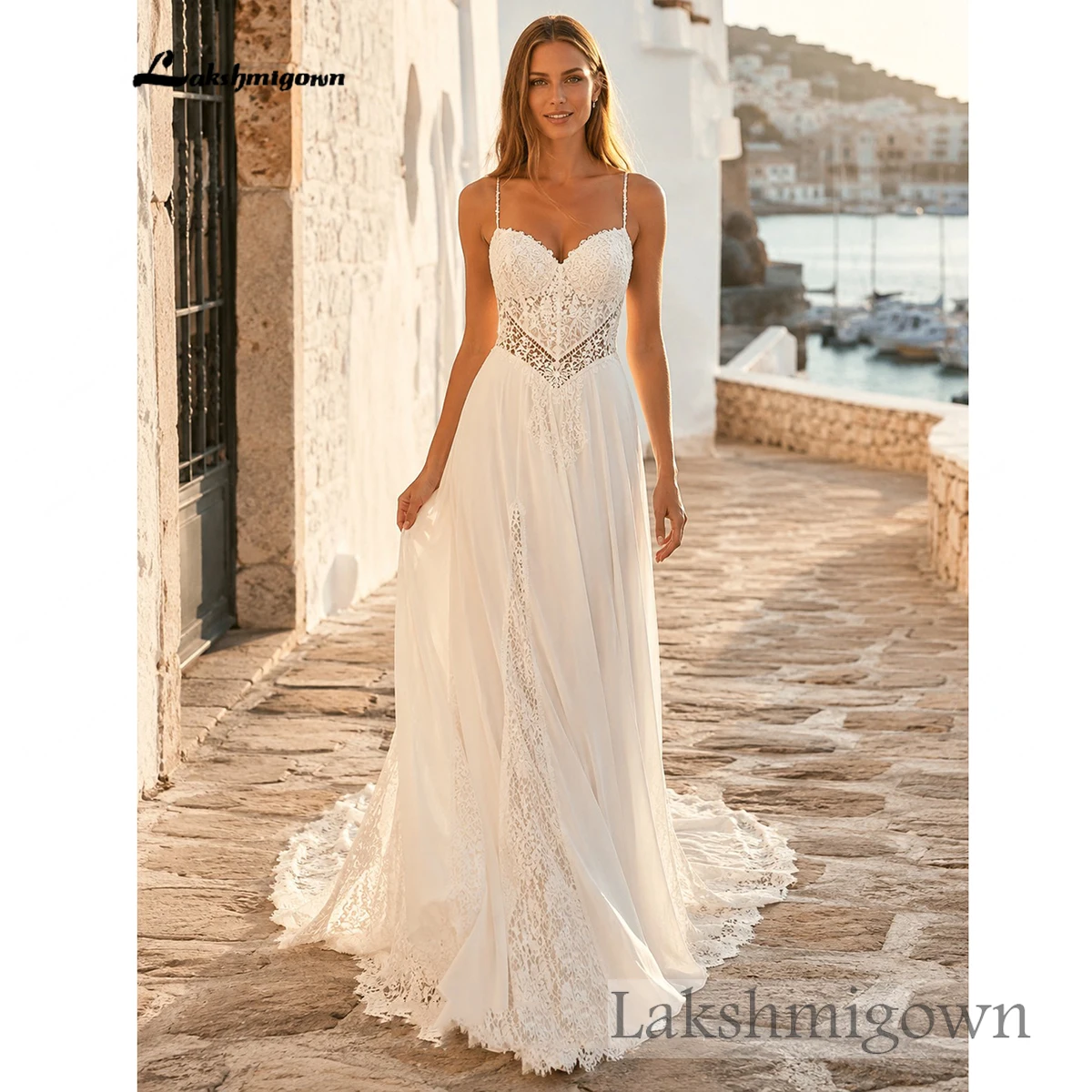 Lakshmigown Boho Strand-Brautkleid mit Spaghettiträgern, Herzausschnitt, Spitzenoberteil, ausgeschnittener Taille, Chiffon A-Linie, maßgeschneidert – Detail 5