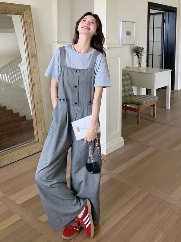 

Gray High-End Stripe Casual Slimming Strap Pants Long Women's Summer New Thin T-Shirt Onesie Two-Piece Set Fashionable Ensemble