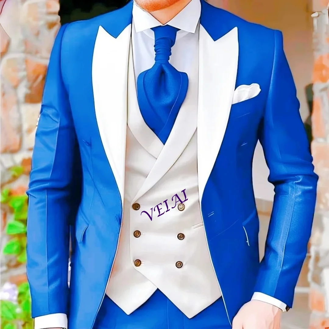 بدلة سهرة أنيقة للرجال باللون الوردي مخصصة مكونة من 3 قطع مع سترة وسترة وسراويل مناسبة للأعمال الرسمية والحفلات الراقصة