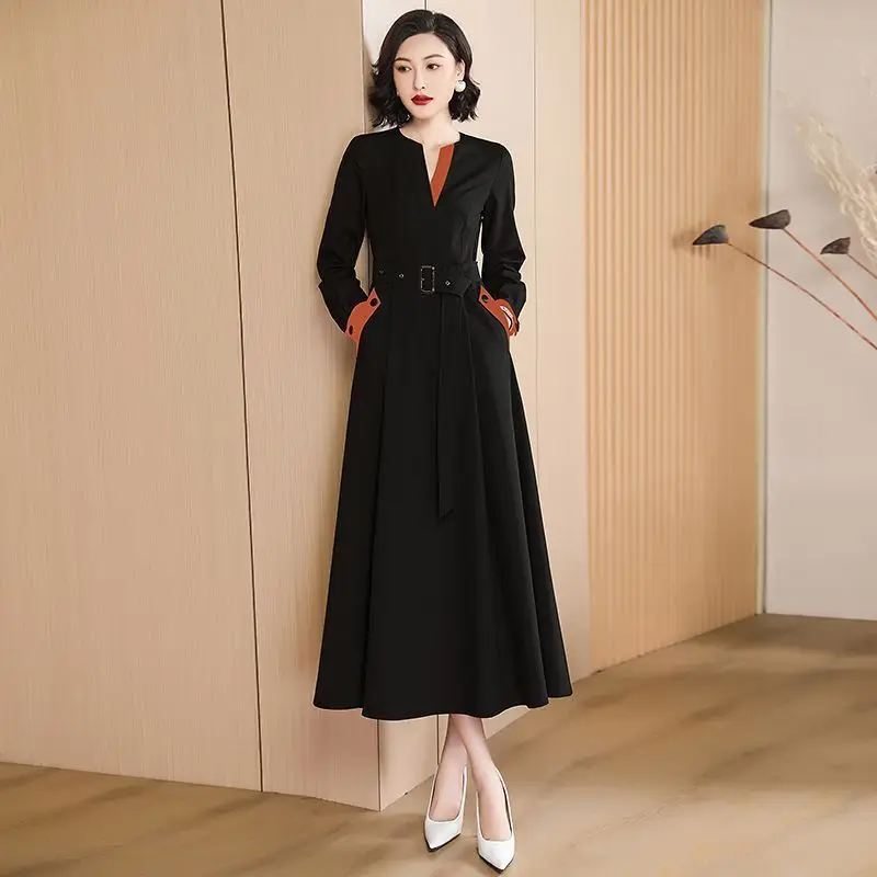 Black Temperament Spliced Dress New Fashion Age Reduction High-end Feeling Slimming Large Display Mid Length Skirt