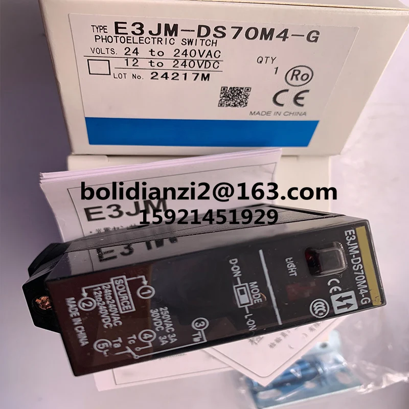 New photoelectric switch sensor E3JM-DS70M4-US One year warranty In stock