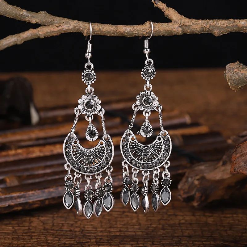 Vintage Delicate Flower Boho Drop Dangle Earrings For Women Retro Bohemian Rhinestone Crystal Wedding Earrings Pendientes Mujer