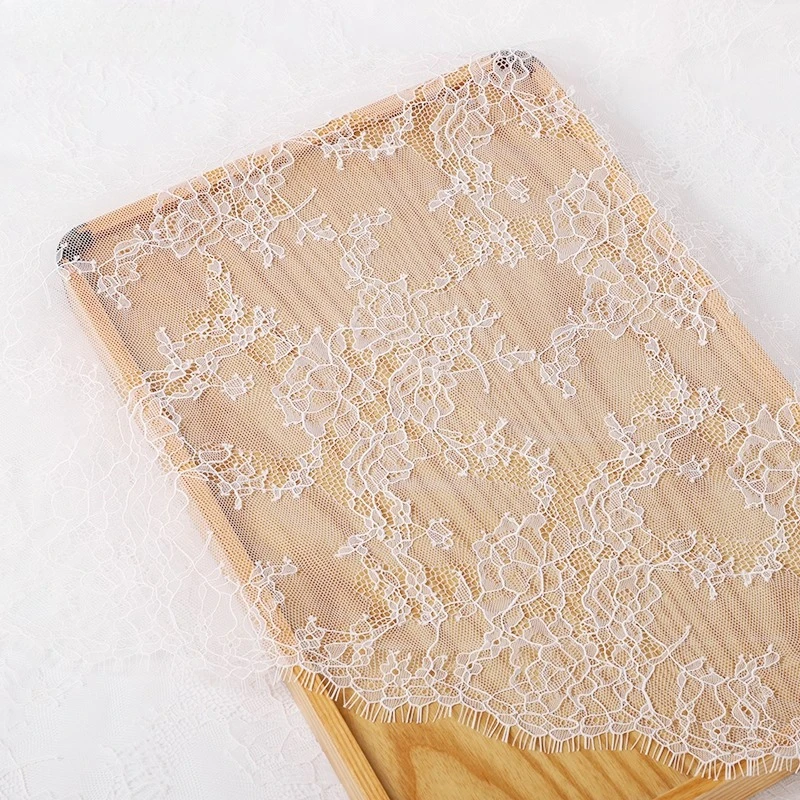 

1.5 Meter-wide New French High-end Wide Edge Lace, Suitable for Wedding Dress Fabrics and Curtain Tablecloth Accessories.