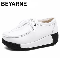 BEYARNENew zimowe buty prawdziwej skóry kobiet płaski obcas buty na co dzień kobiet mokasyny pluszowe damskie Slip-on Sneakers dla kobiet