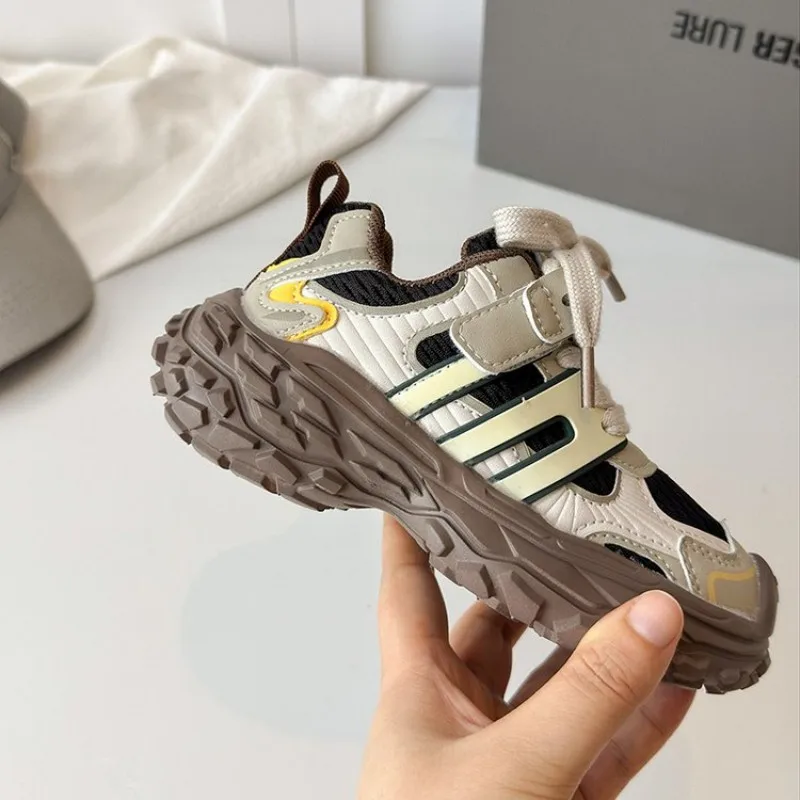 

Мужские и женские универсальные спортивные кроссовки — новая модель весна-осень 2026 — из комфортного и дышащего сетчатого материала