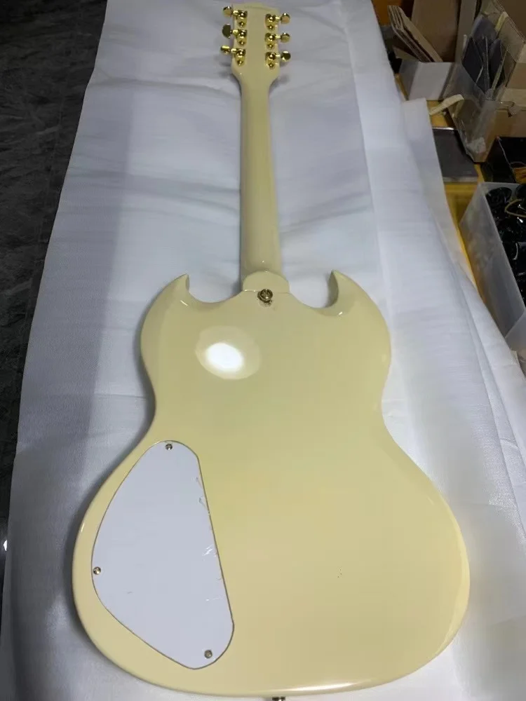 Electric guitar SG, mahogany body,The feel and timbre are superb fine workmanship. ,free shipping