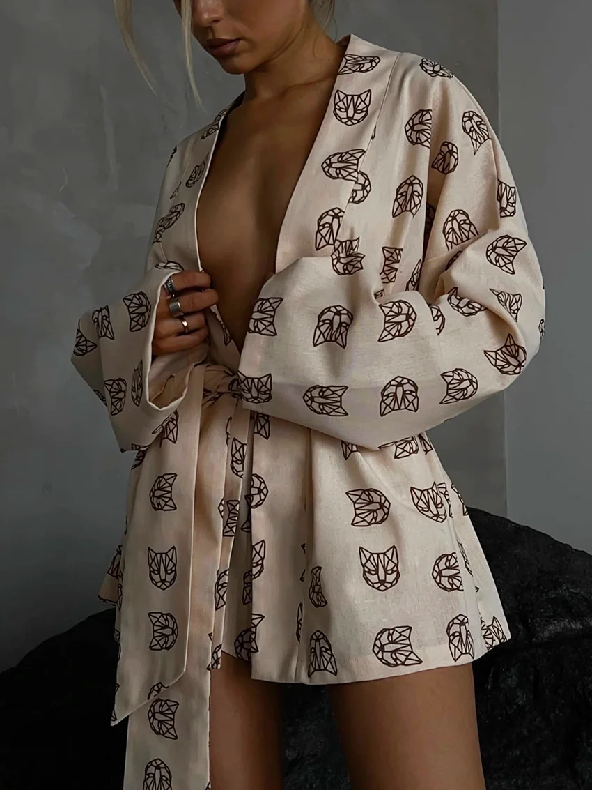 Marthaqiqi Casual Print Women\'S Pajamas 2023 Sexy Loose Pajamas For Women Lace-Up Long Sleeve Robes Shorts Set Female Sleepwear