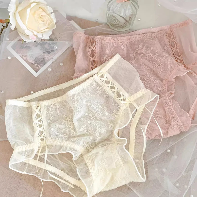 Sexy Lace Underwear Delicate Lace Flowers Transparent Middle Waist Panties Breathable Ribbon Breifs