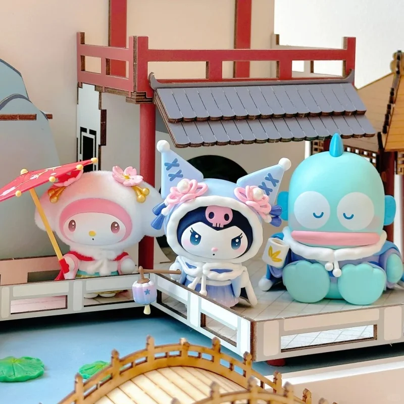 

Оригинальные семейные костюмы Sanrio Four Seasons, великолепные костюмы, серия украшений, фигурка Куроми, моя мелодия, мультяшная милая коллекционная модель игрушки