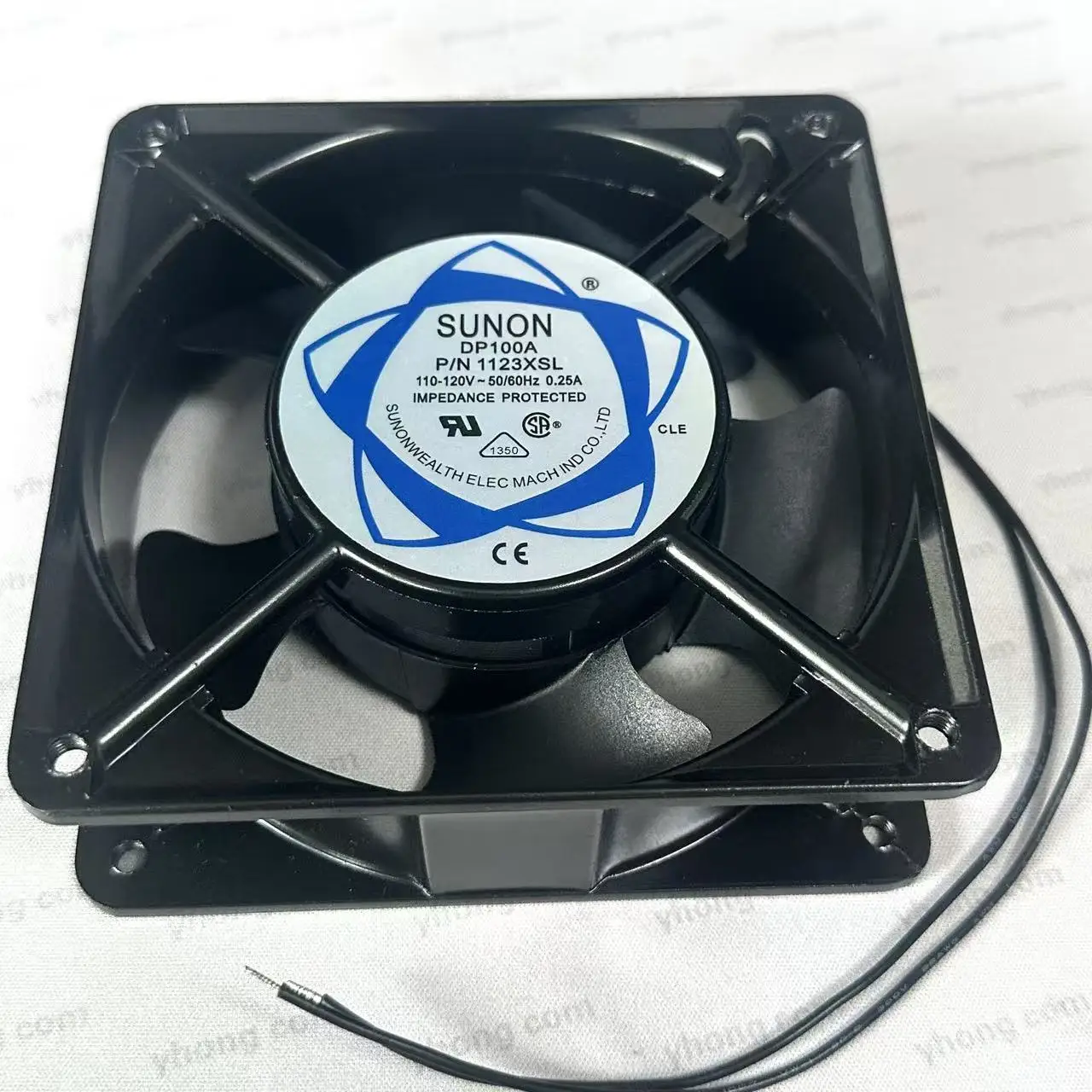 

SUNON DP100A P/N 1123XSL AC 110V 0.26A 120x120x38mm Server Cooling Fan