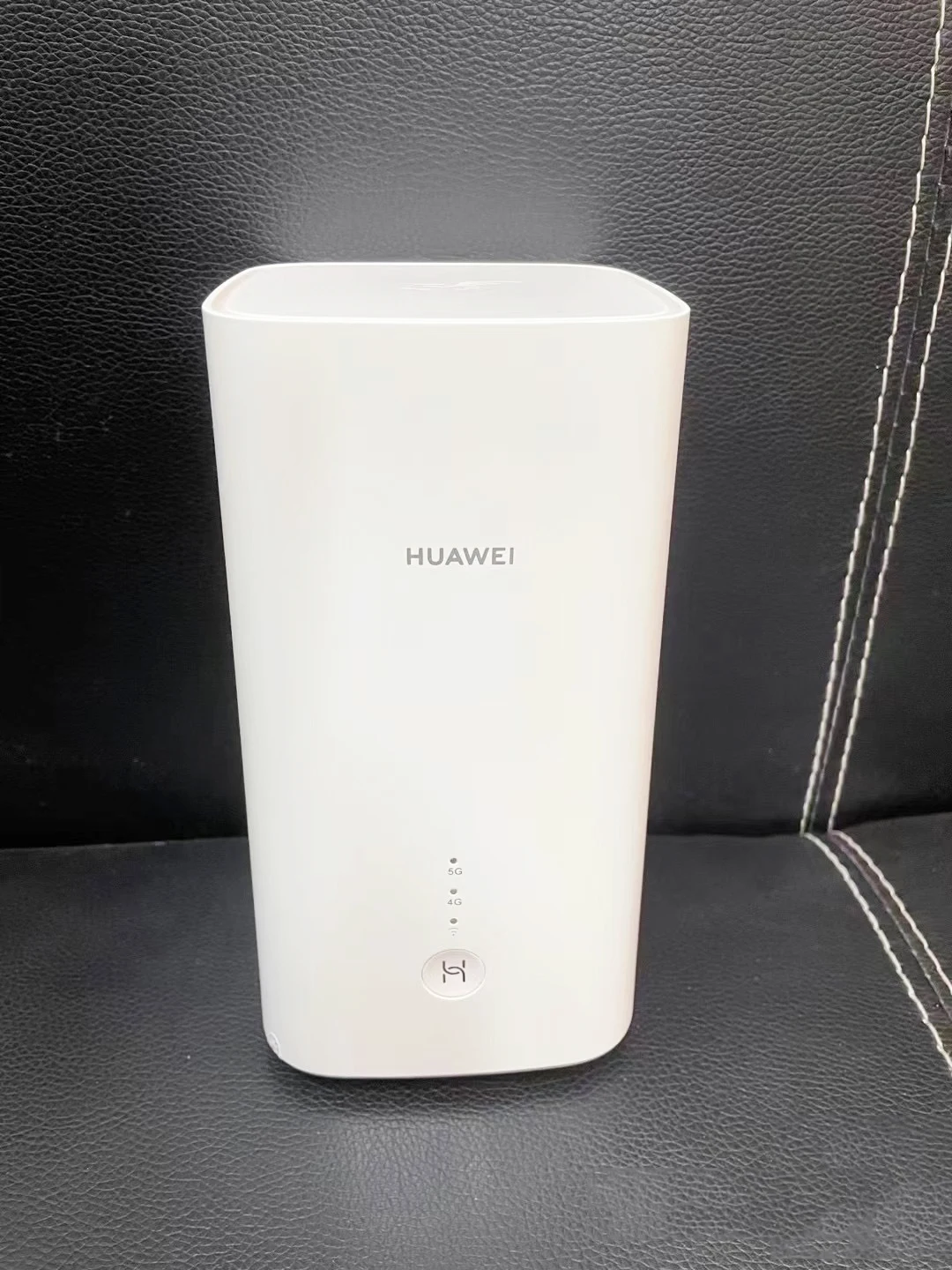 Huawei 5G CPE Pro 2 H122-373