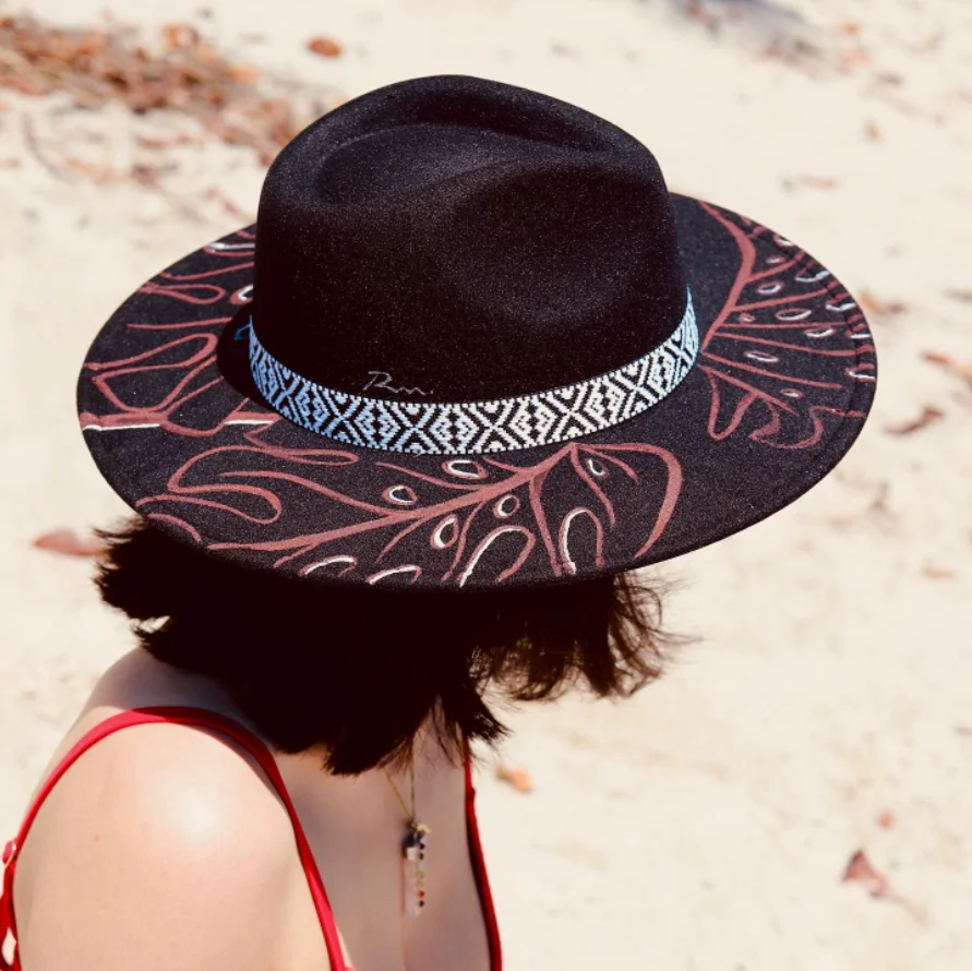 2023 Hand-painted Fedora Hat Men\'s and Women\'s Hat Panama Spring Autumn Ribbon Suede Fedora Hat Wide Brim Jazz Cap