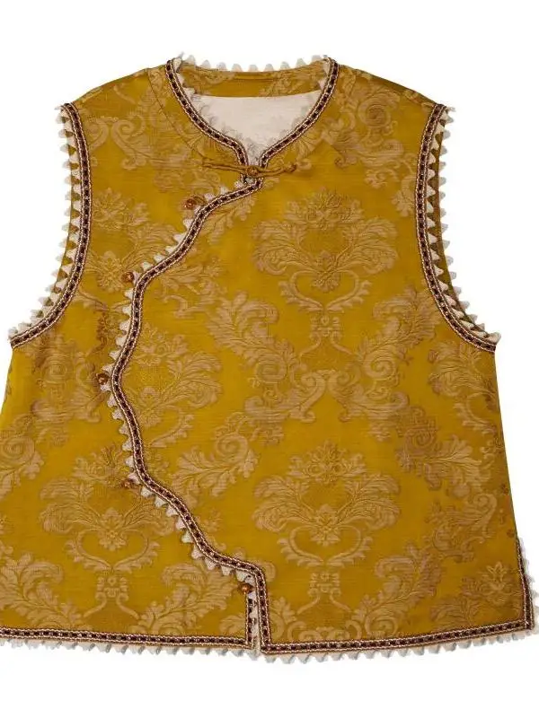 

Elegant Silk Women's Vest with Button Embellishment And Lace Trim Fashionable Light Luxury Spring Season 100 People's Style