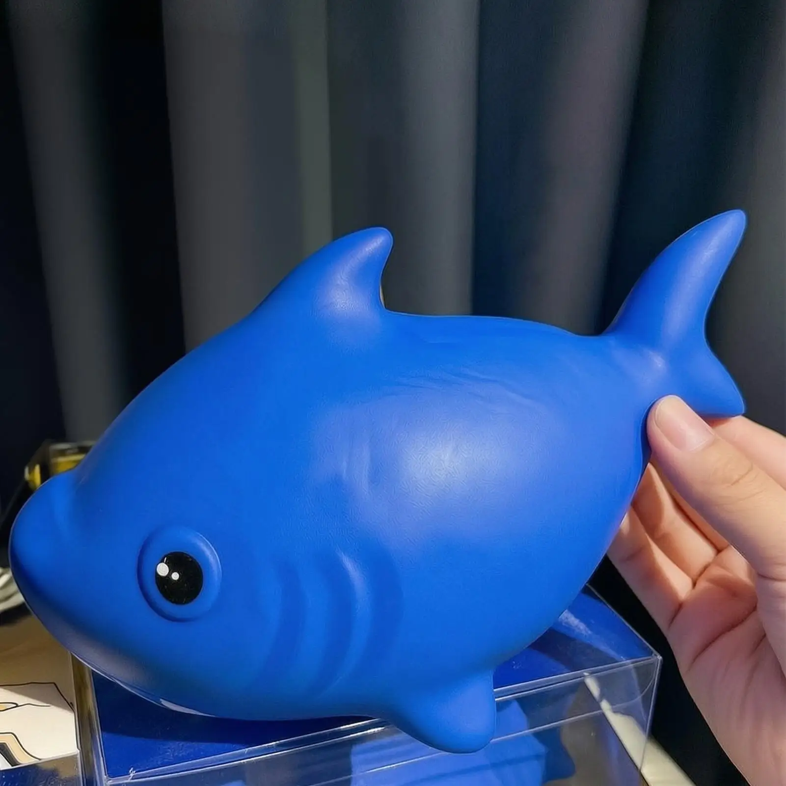 Squeeze Toys Shark Soft Non-sticky Stretchy Sensory Gadget Party Favors Fidget Toys For Women Men Teens Kids Goodie Bag Fillers