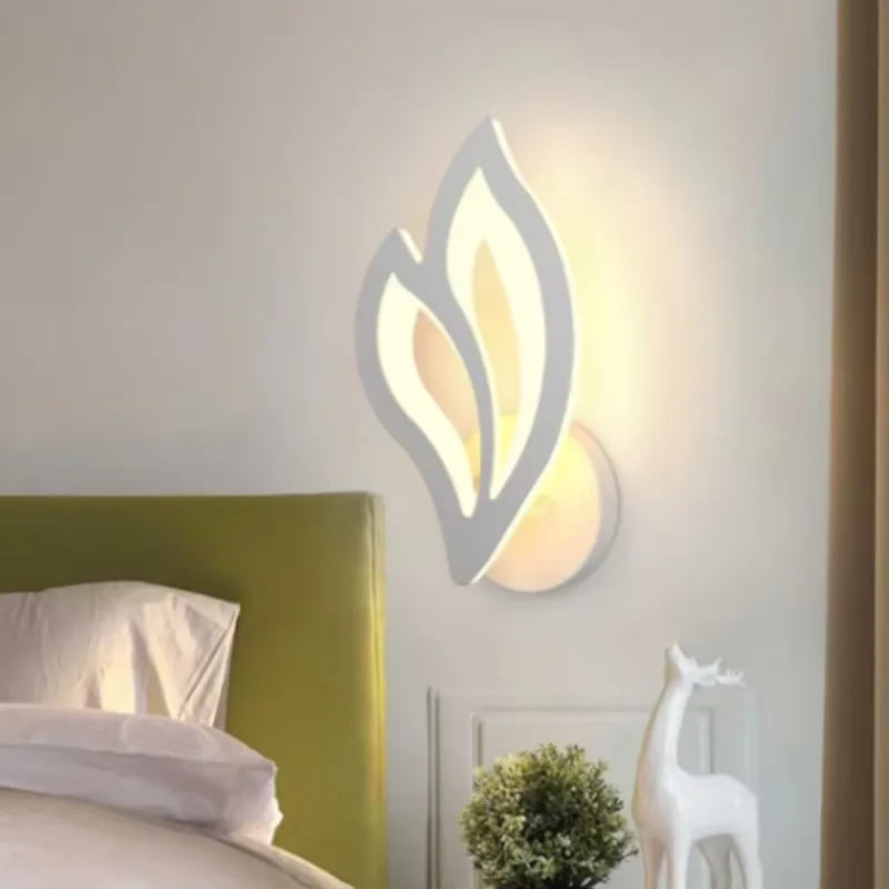 Home LED Wall Lamp Creative Leaf Shape Bedside Lighting Wall Lamp for Corridor Bedroom Cabinet Home Decorations Items Lights view 2