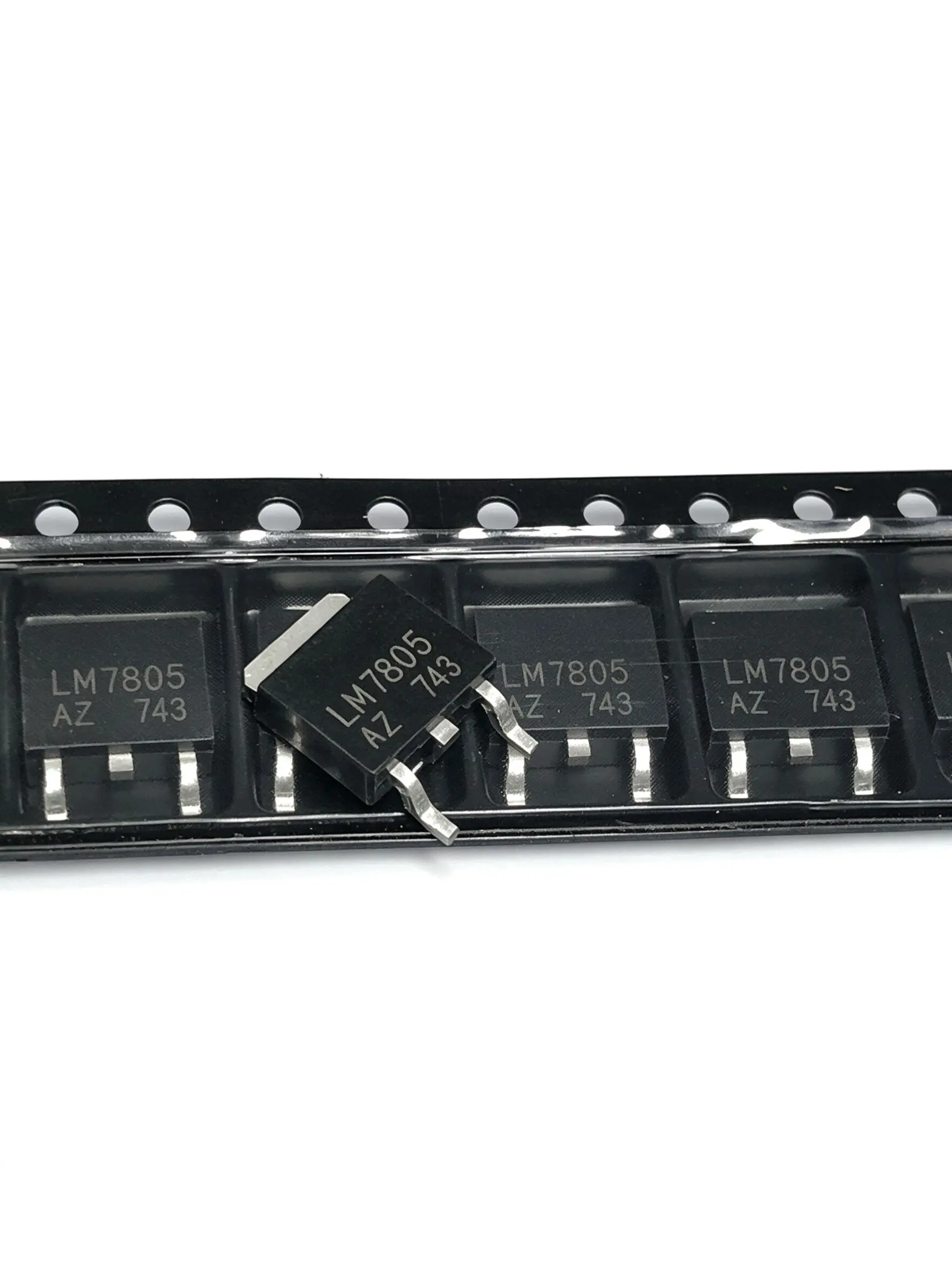 10piece LM7805 LM7805AZ 5V TO-252