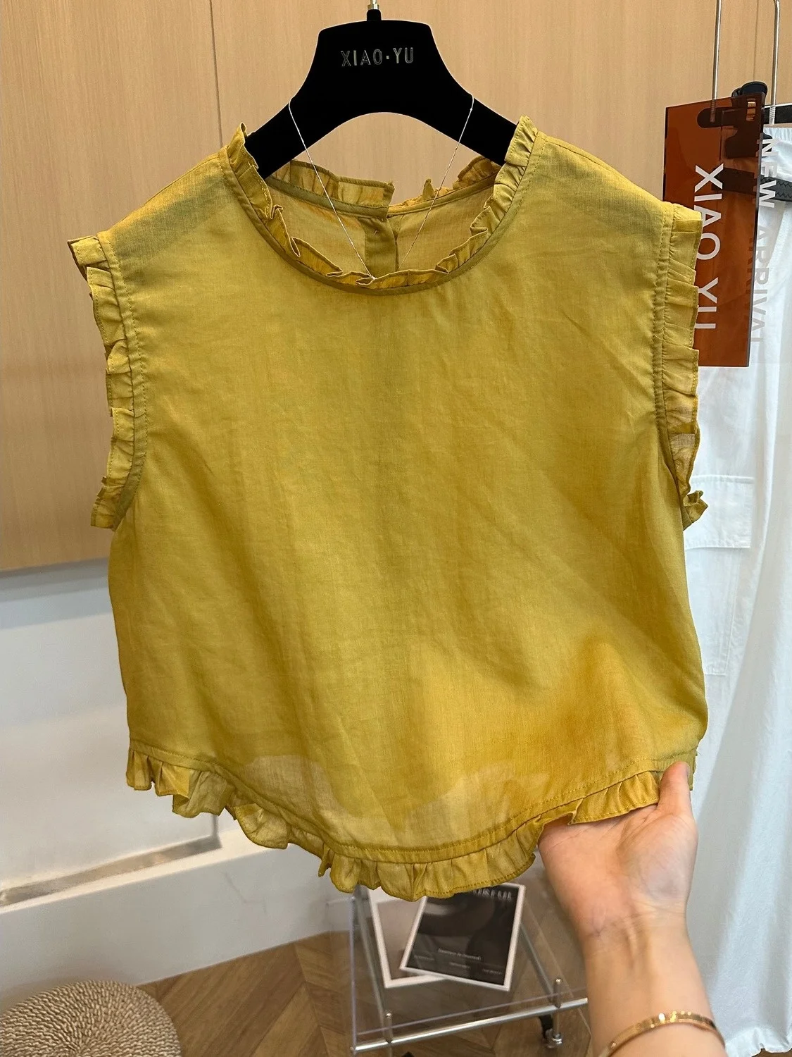 

Ele Summer 2025 High-End European Sle Faionable Silk Le Collarl Svel Linen irt Top