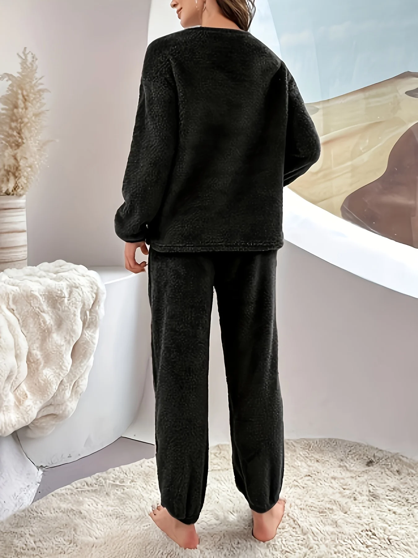 Women's plus-size velvet pajama set, featuring a long-sleeve top and matching pants, comfortable winter sleepwear - view 6