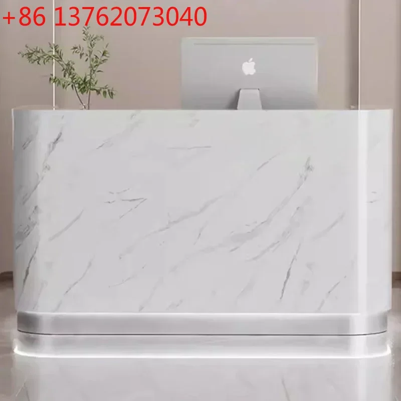 

Стойки ресепшн в итальянском стиле: современные, для отелей, салонов красоты, магазинов одежды, офисов.