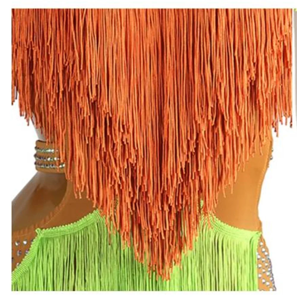 新しいラテンダンス競技用ドレスプレミアムスタイル競技用ドレスのルールタッセルルンバチャチャパフォーマンスドレス