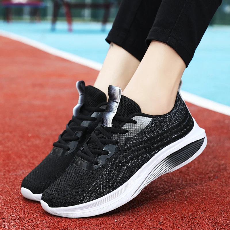 2023 Woman Sneakers Mesh Summer Breathable Casual Shoes Fashion Thick Sole Lightweight Outdoor Running Shoes for Women Tennis