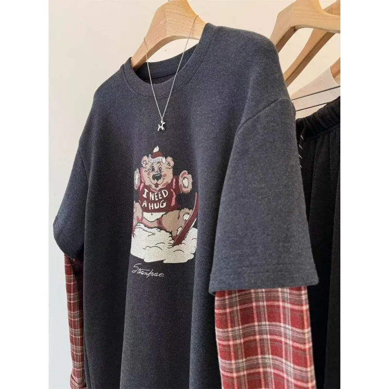 Korean Version of Cartoon Bear Plaid Splicing Long-sleeved T-shirt for Women in Autumn and Winter German Velvet Versatile Top